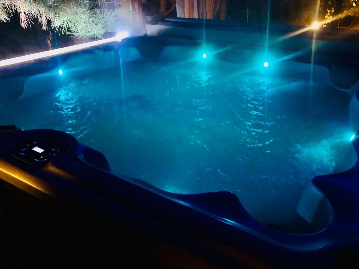 Apartamenty Willa Naskarpie Jacuzzi Sauna Basen Wisla Exterior photo